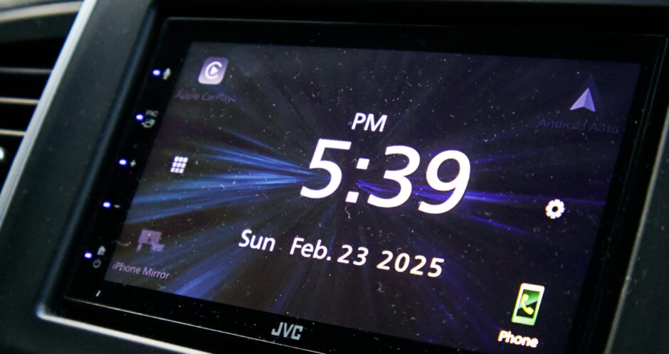 jacob-mcgowin-RwqeLp1x7Ok-unsplash-min